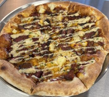 Whalehead Brewery, Backyard BBQ Pizza 12"